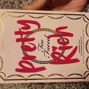 New Pretty Rich Too Faced palette